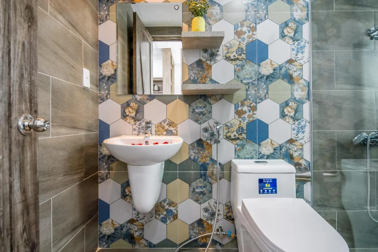 *** Hotel Triple Apartment Khue My Dong Da Nang Vietnam
