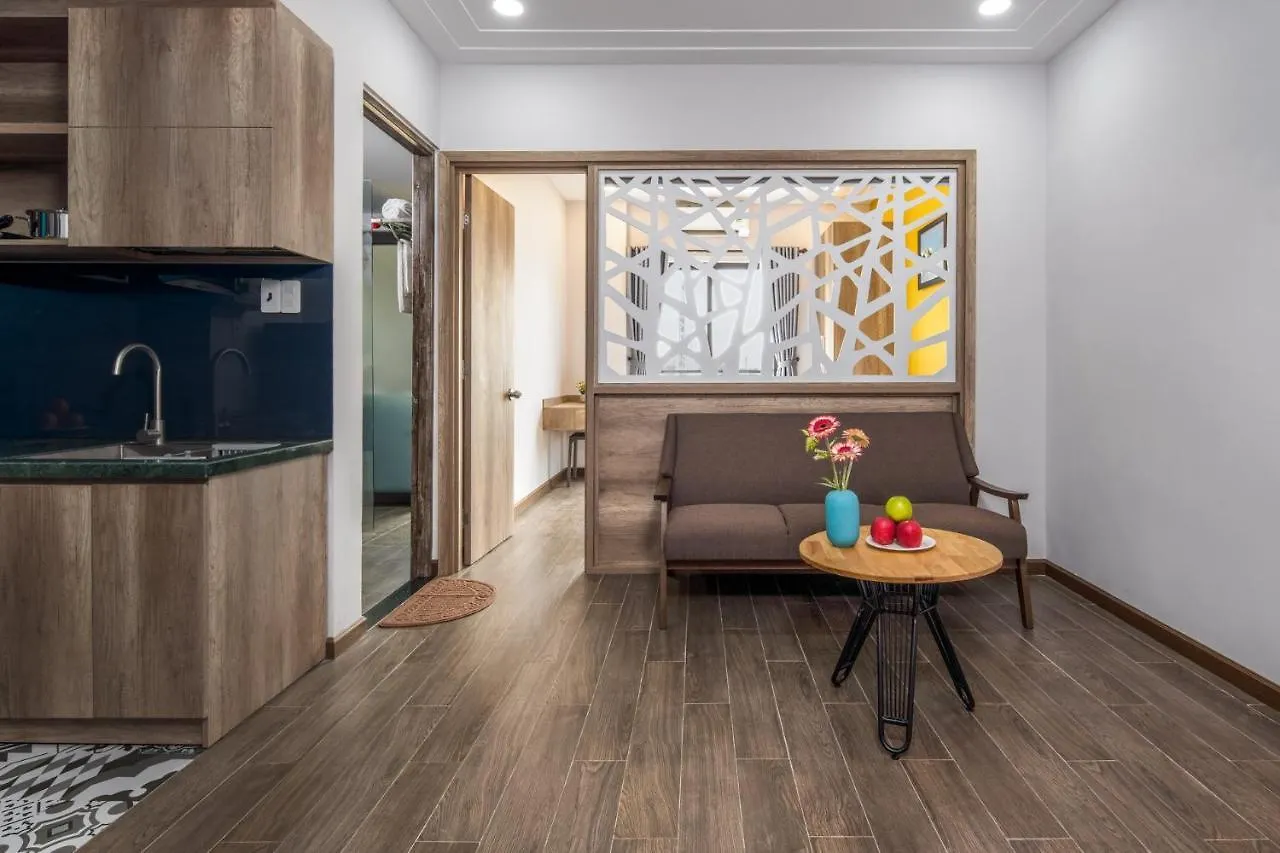 Triple Apartment Khue My Dong Da Nang 3*,