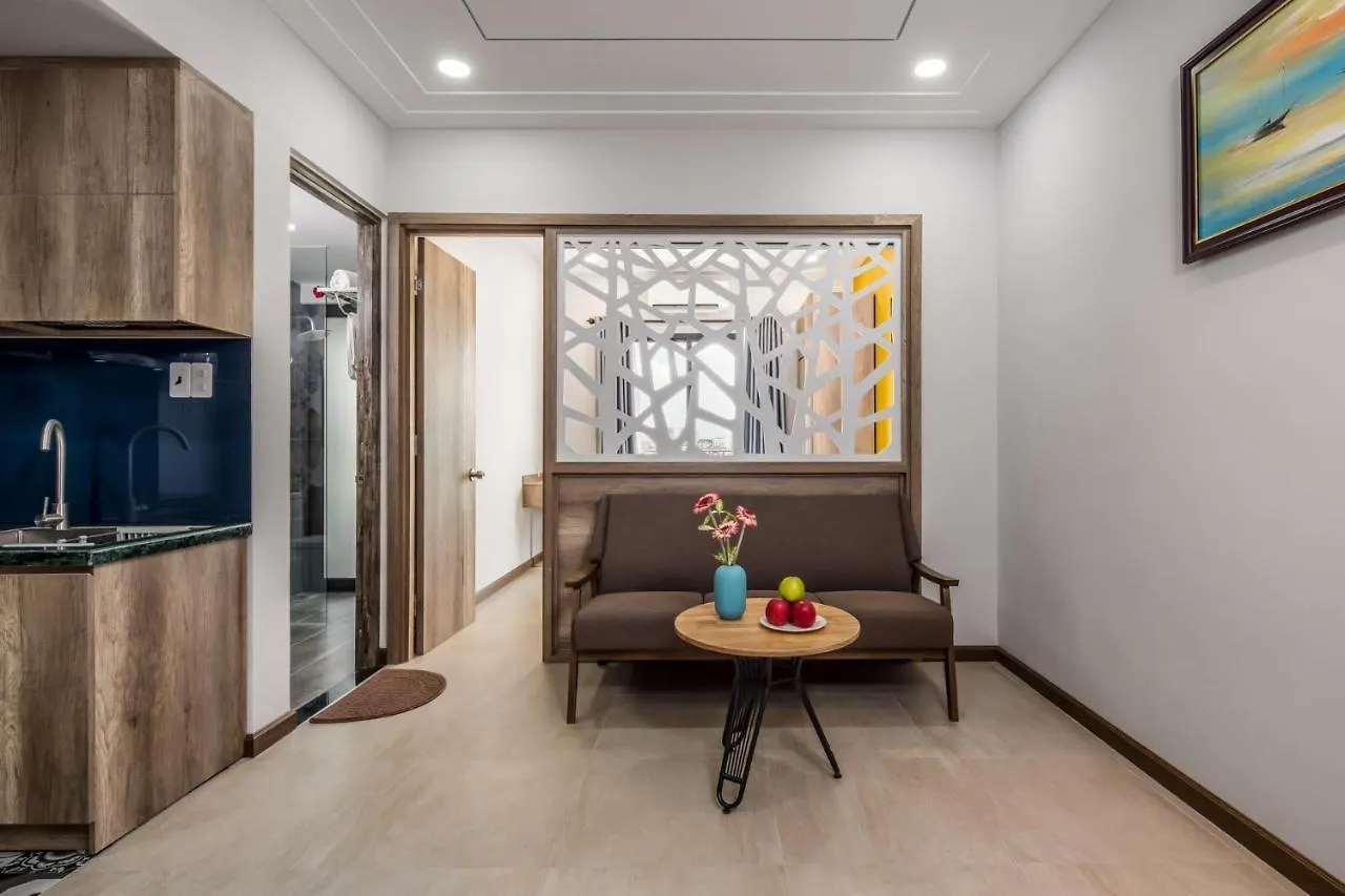 Triple Apartment Khue My Dong Da Nang Hotel