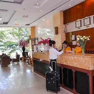 3* Hotel Queen