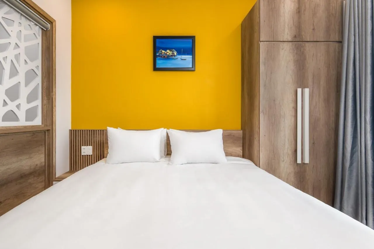 Triple Apartment Khue My Dong Da Nang Vietnam